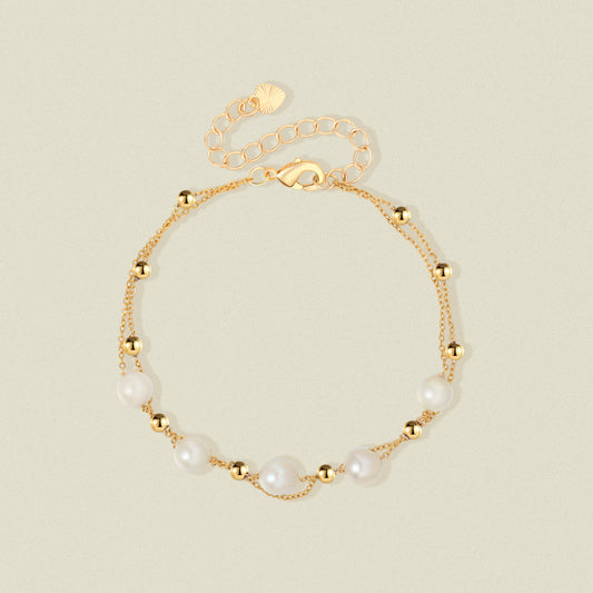 Glimmering Pearl Bracelet